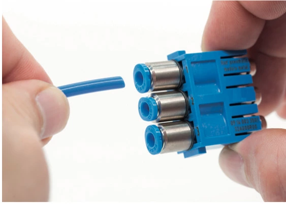 Conectores para serviço pesado Módulo pneumático metálico 09140006350