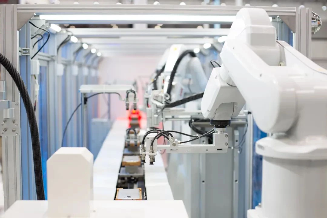 Conectividade: Um mundo de robótica mais compacto e eficiente